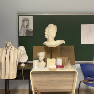 alt_1Kadıköy Güzel Sanatlara Hazırlık ve Resim Kursu - Artı Hane