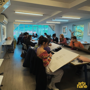 alt_1Kadıköy Güzel Sanatlara Hazırlık ve Resim Kursu - Artı Hane