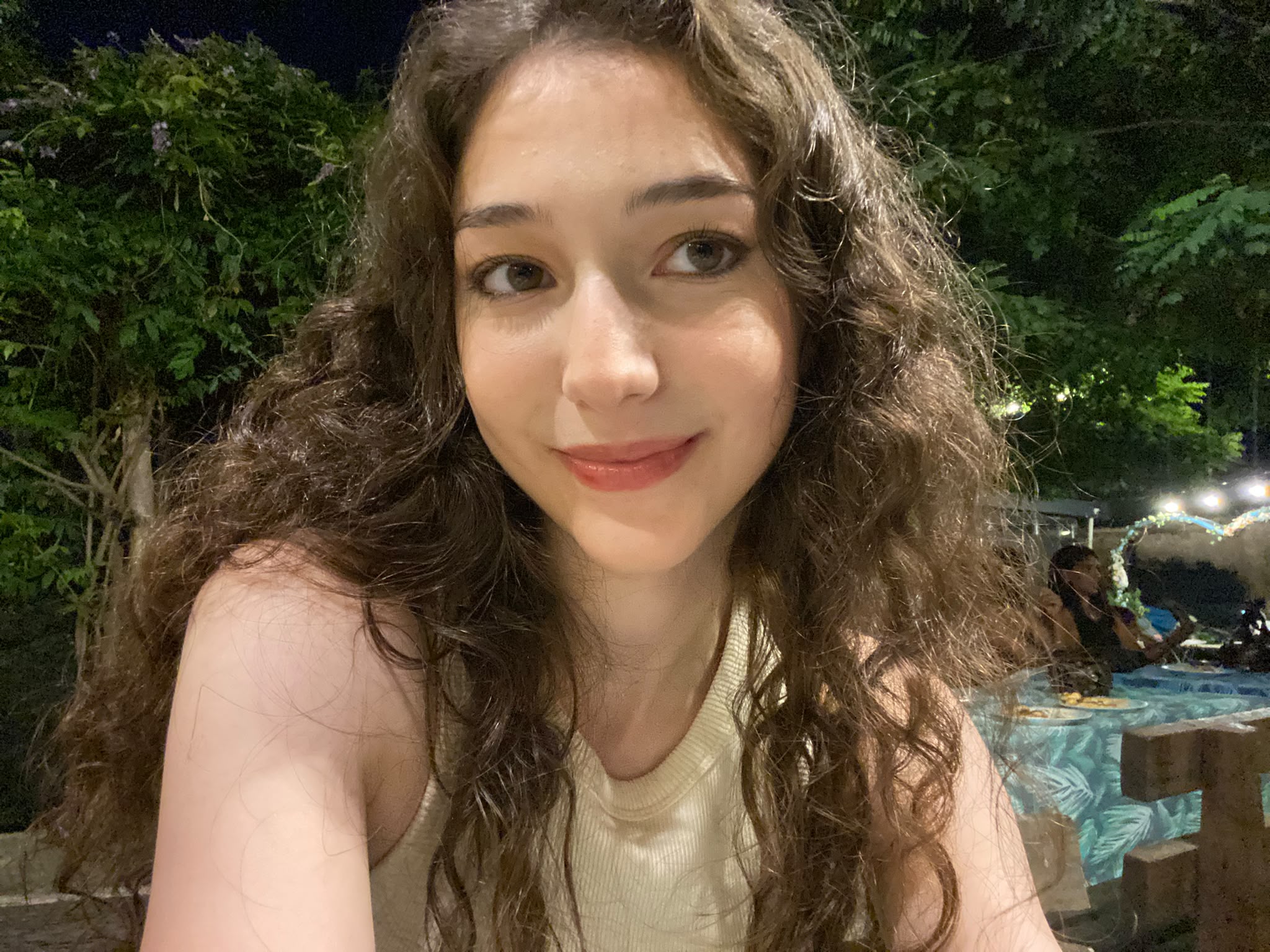 Aslı Kayhan