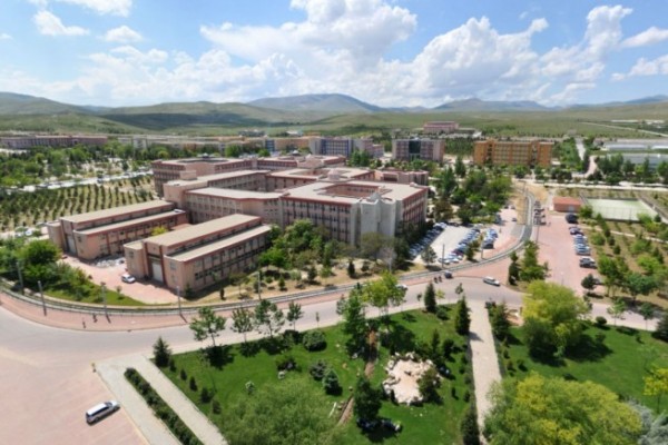 Selçuk Üniversitesi Güzel Sanatlar Fakültesi 2019-2020 Yılı Özel Yetenek Sınavı